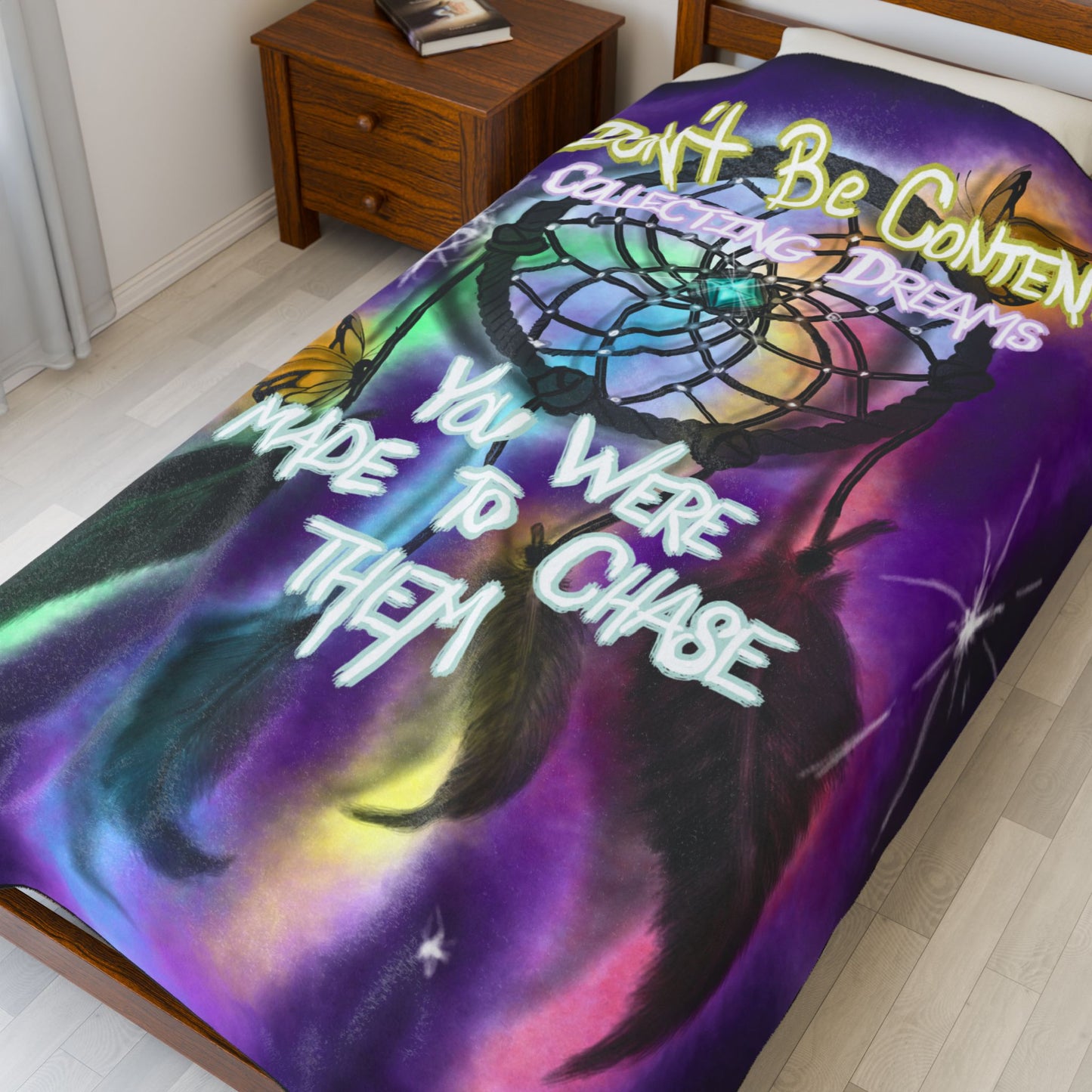 Dreamcatcher Inspirational Plush Blanket - Cozy Velveteen Throw